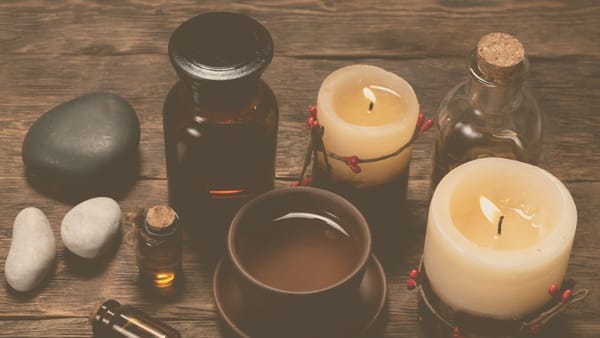 10 Best Aromatherapy Candles: Sensory Exploration Guide